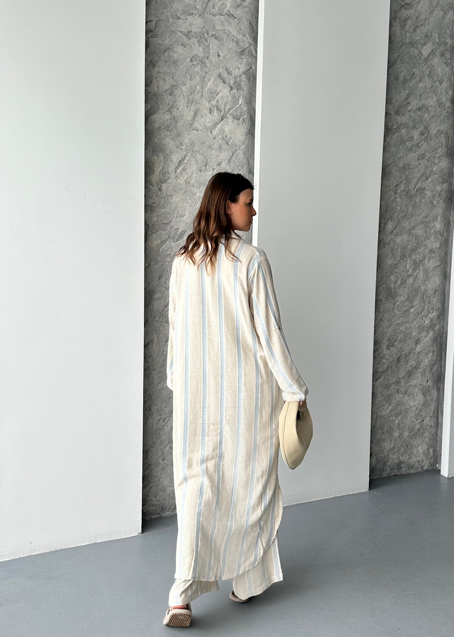 Ensemble chemise longue et pantalon à rayures bleues DERYA