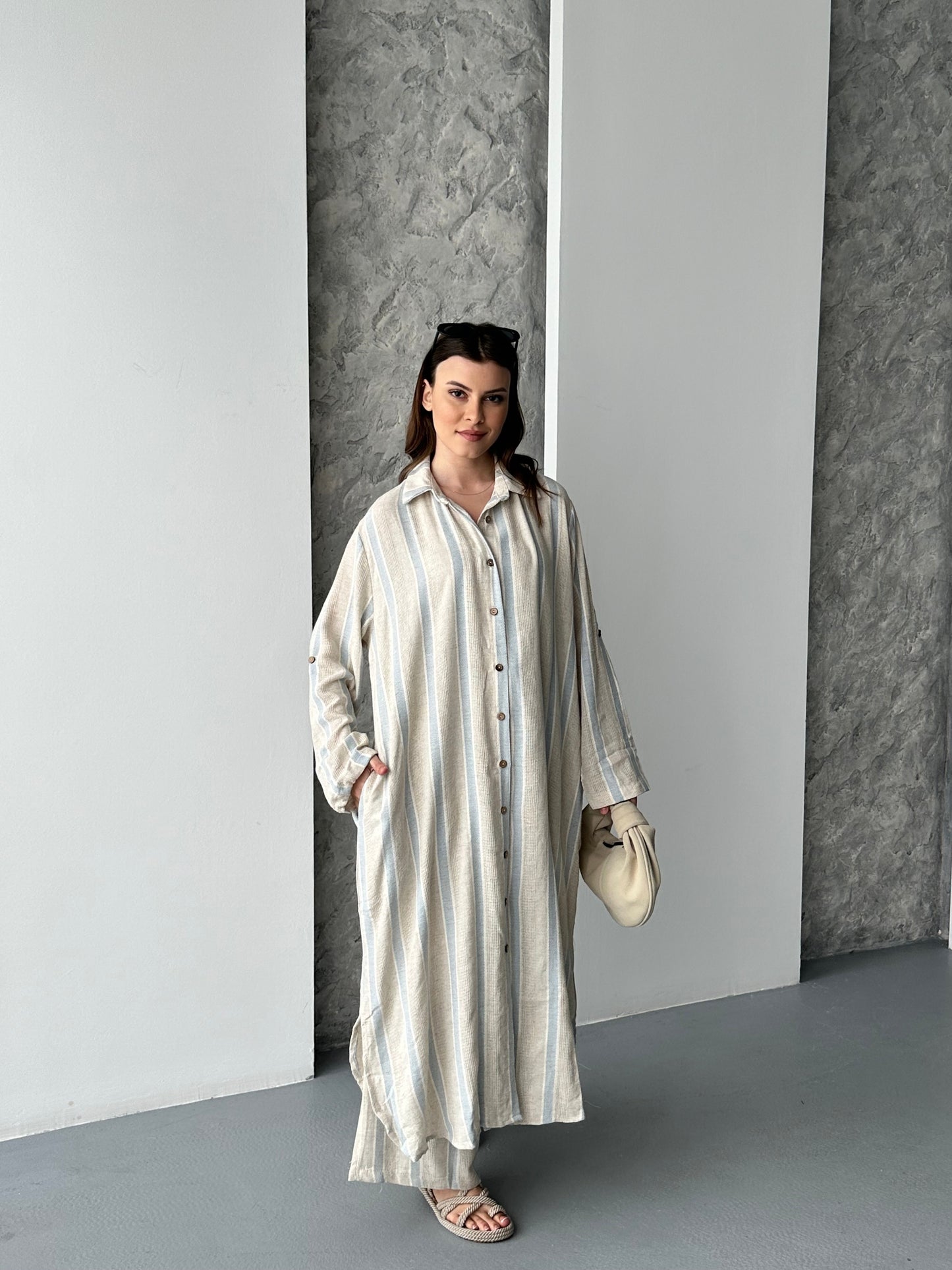 Ensemble chemise longue et pantalon à rayures bleues DERYA