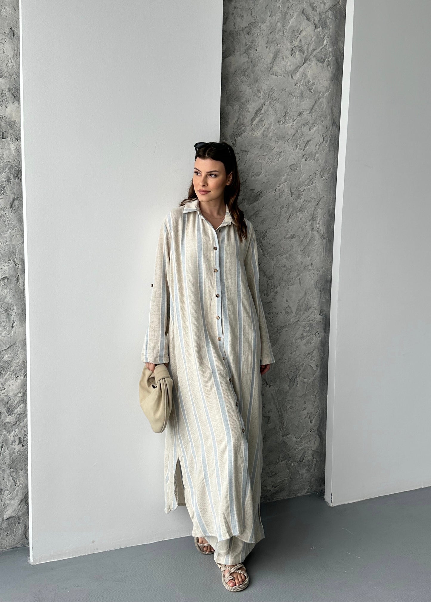 Ensemble chemise longue et pantalon à rayures bleues DERYA